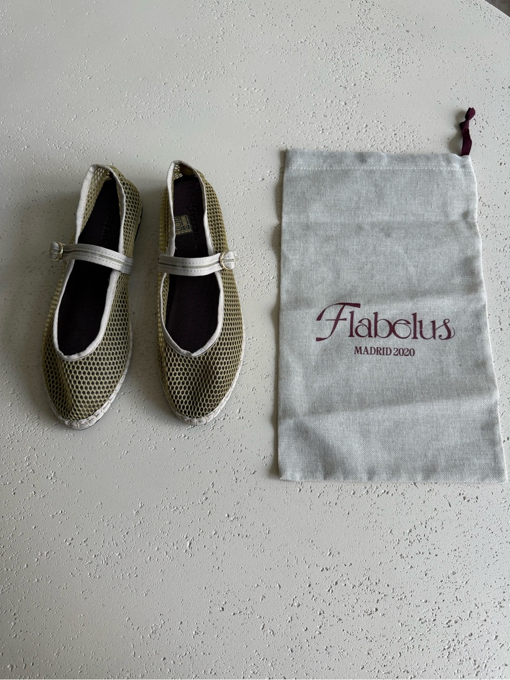 Flabelus Isabella Mary Janes in Khaki - New with tags